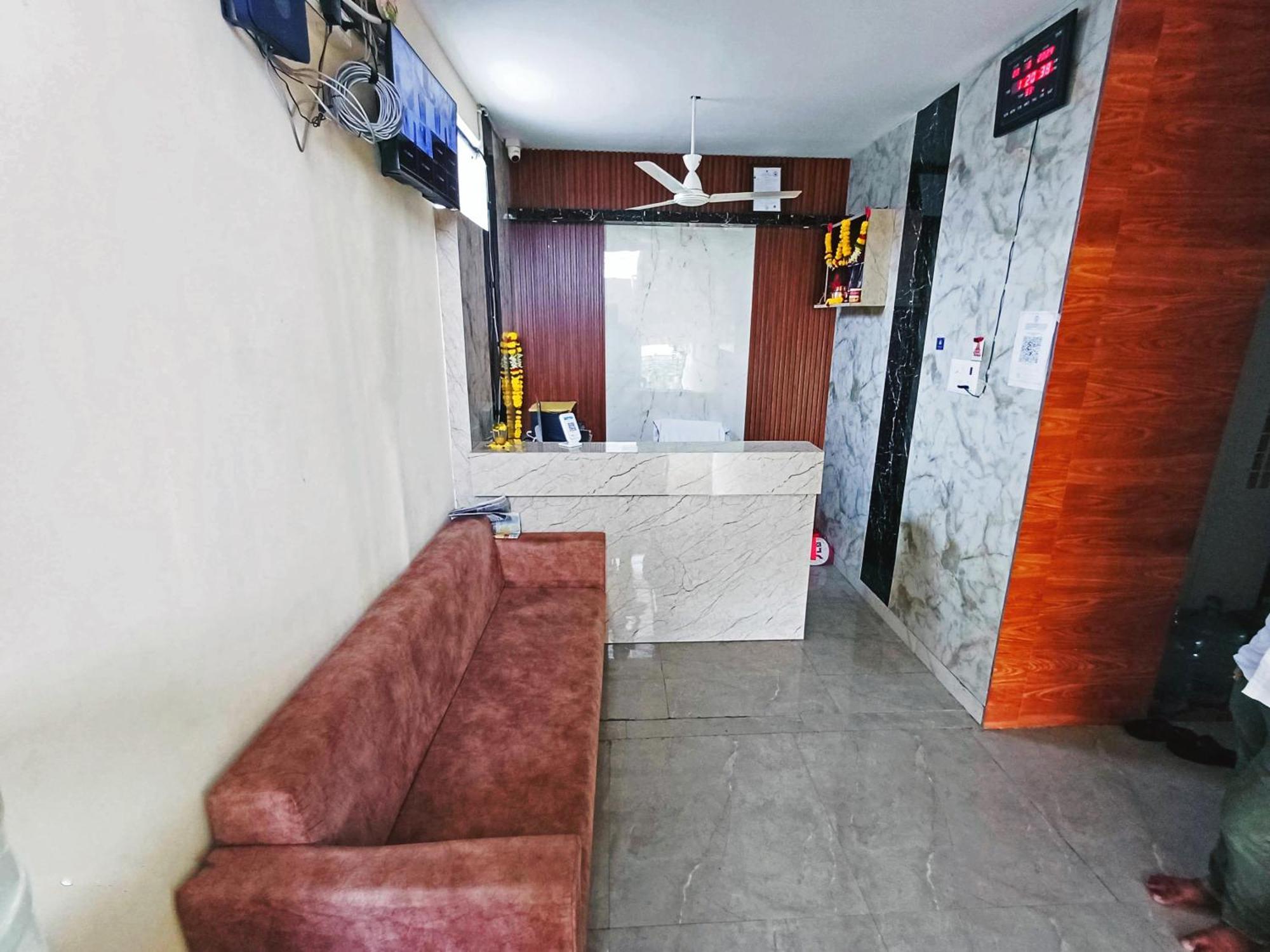 Udupi Deluxe Lodge Gulbarga Kalaburagi Zewnętrze zdjęcie